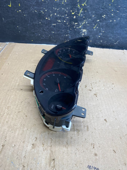 2013 GMC Acadia Speedometer Dash Cluster 22971813 OEM AB2197 DG1