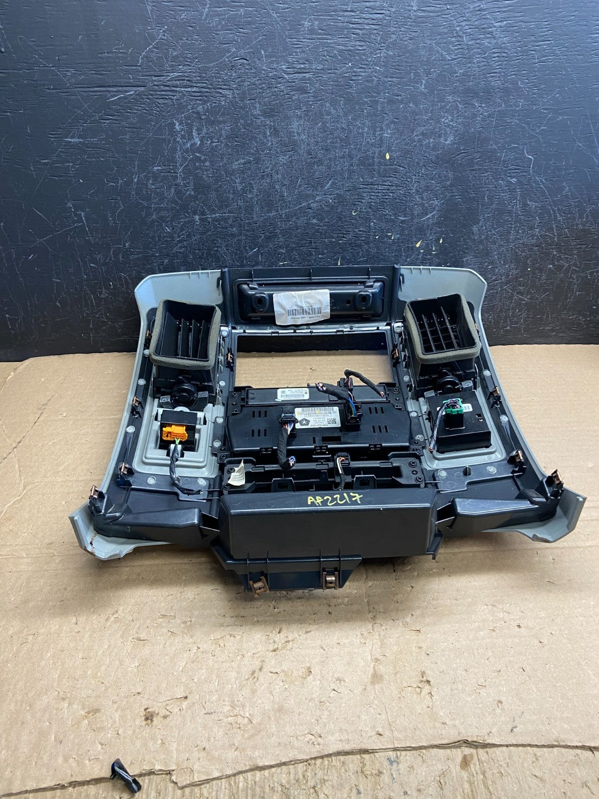 2009 to 2012 Dodge Ram 1500 Center Dash Radio Screen Climate Panel AF2217 DG4
