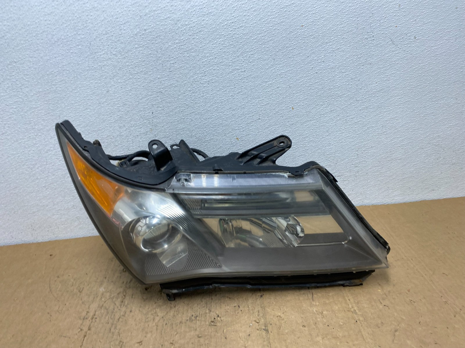 2007 2008 2009 Acura MDX Headlight Xenon HID Right Passenger RH AD0705 DW0