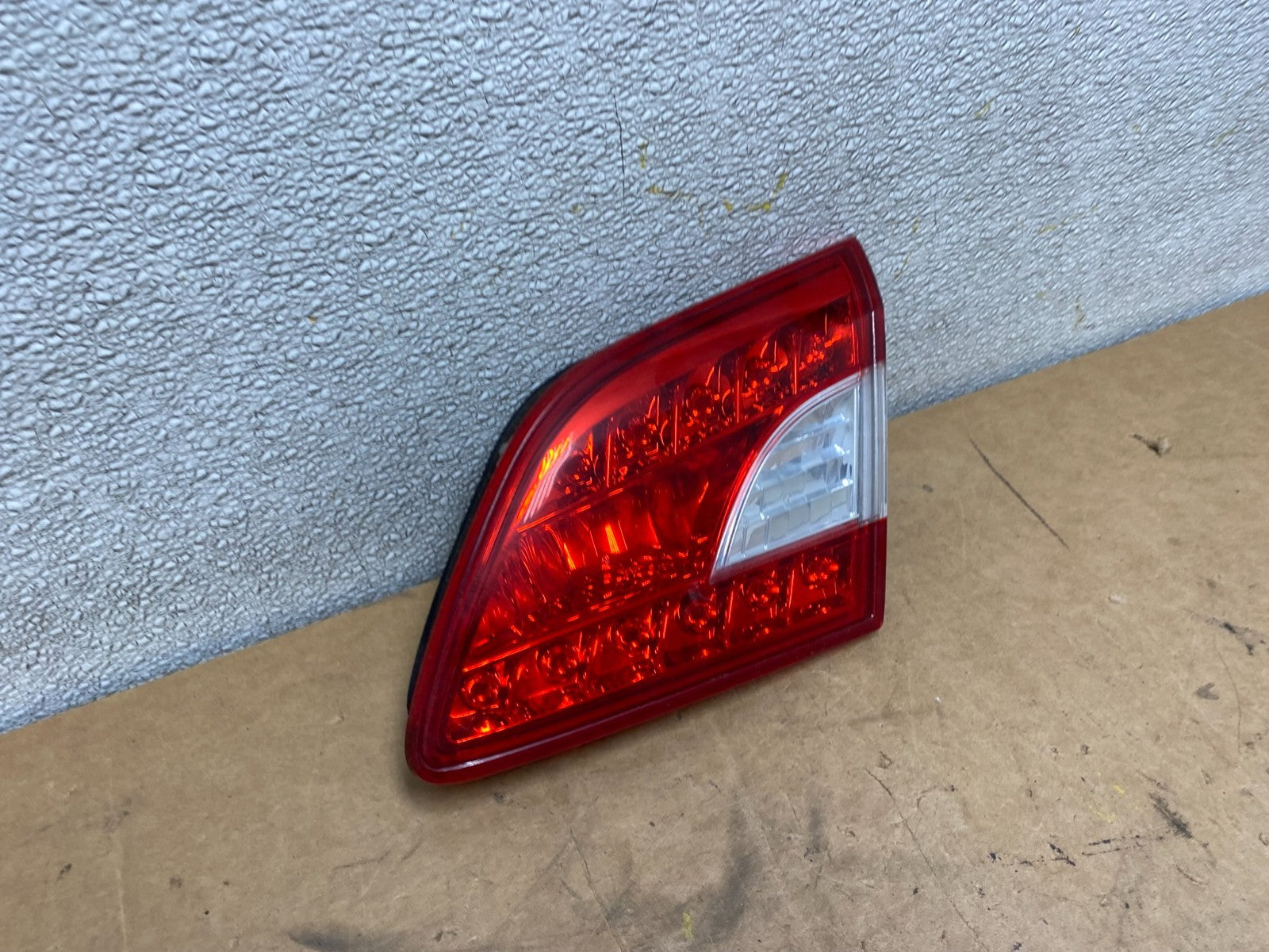 2013 2014 2015 Nissan Sentra Led Right Passenger Inner Tail Light Oem X5123 DW2