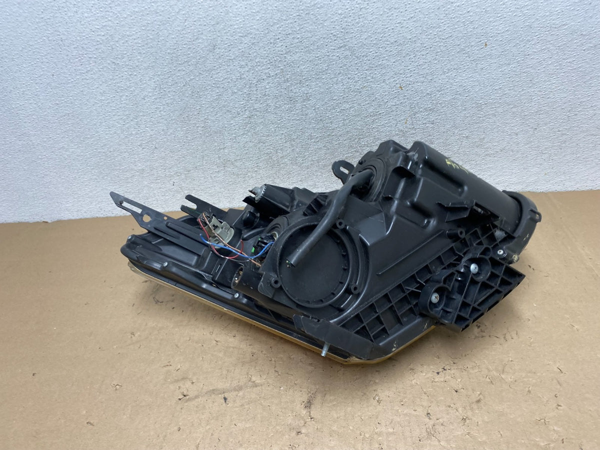 2008 to 2013 Nissan Rogue Left Driver LH Halogen Headlight AG4454 DW8