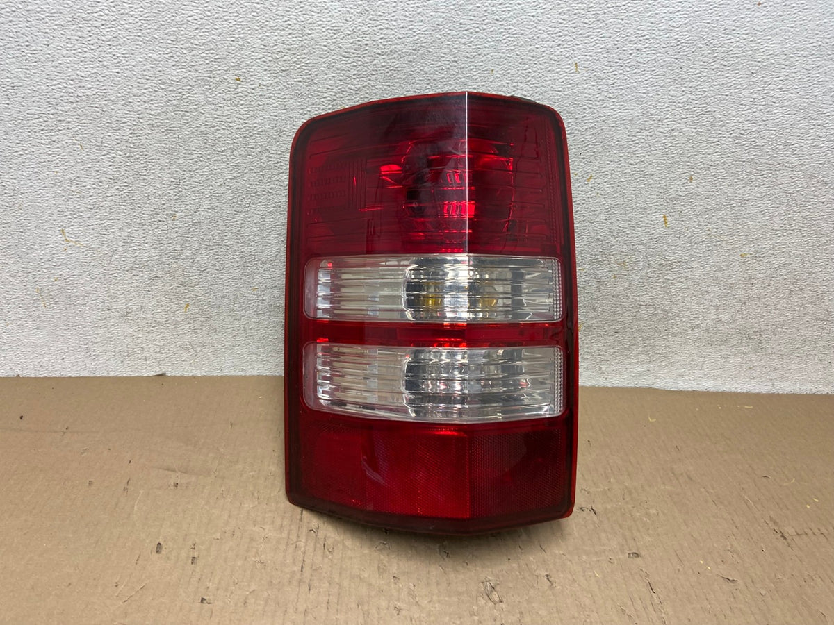 2008 to 2012 Jeep Liberty Left Driver Side Lh Tail Light AH5938 LK0