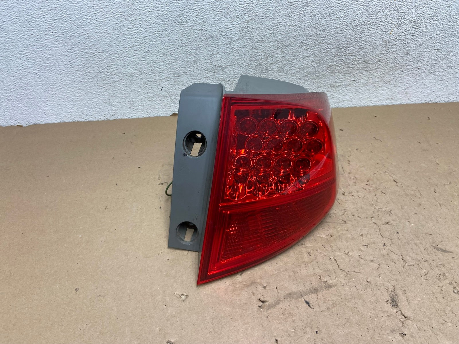 2007 2008 2009 Acura Mdx Right Passenger Rh Side Tail Light AG4466 LK2