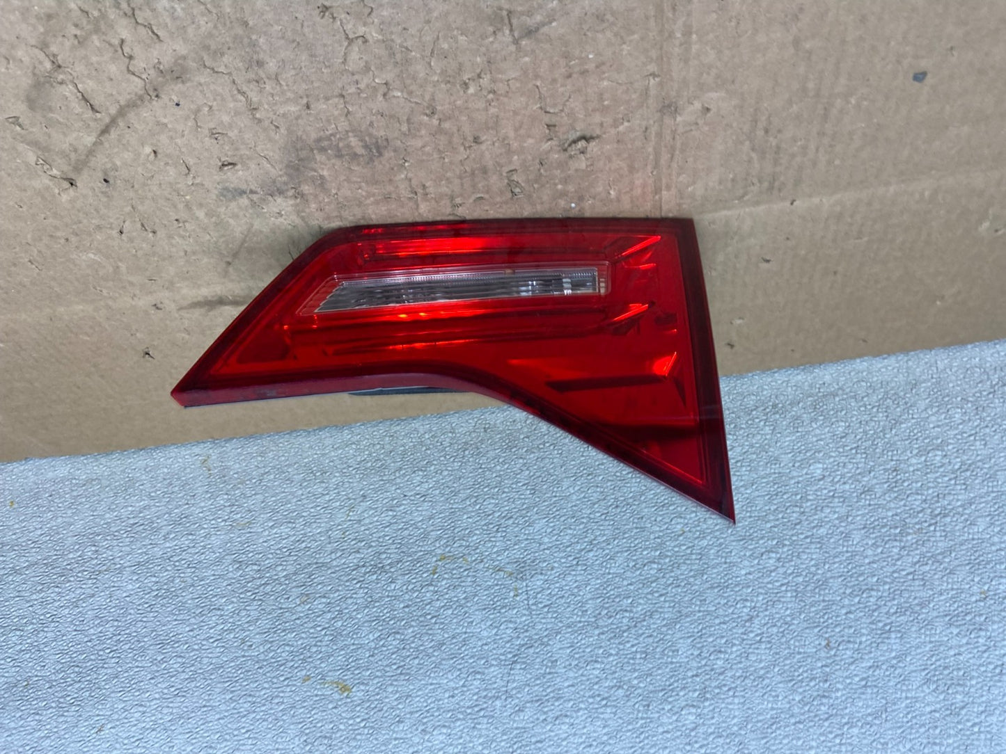 2007 2008 2009 Acura Mdx Right Passenger Rh Side Inner Tail Light Oem Y9114 DW0