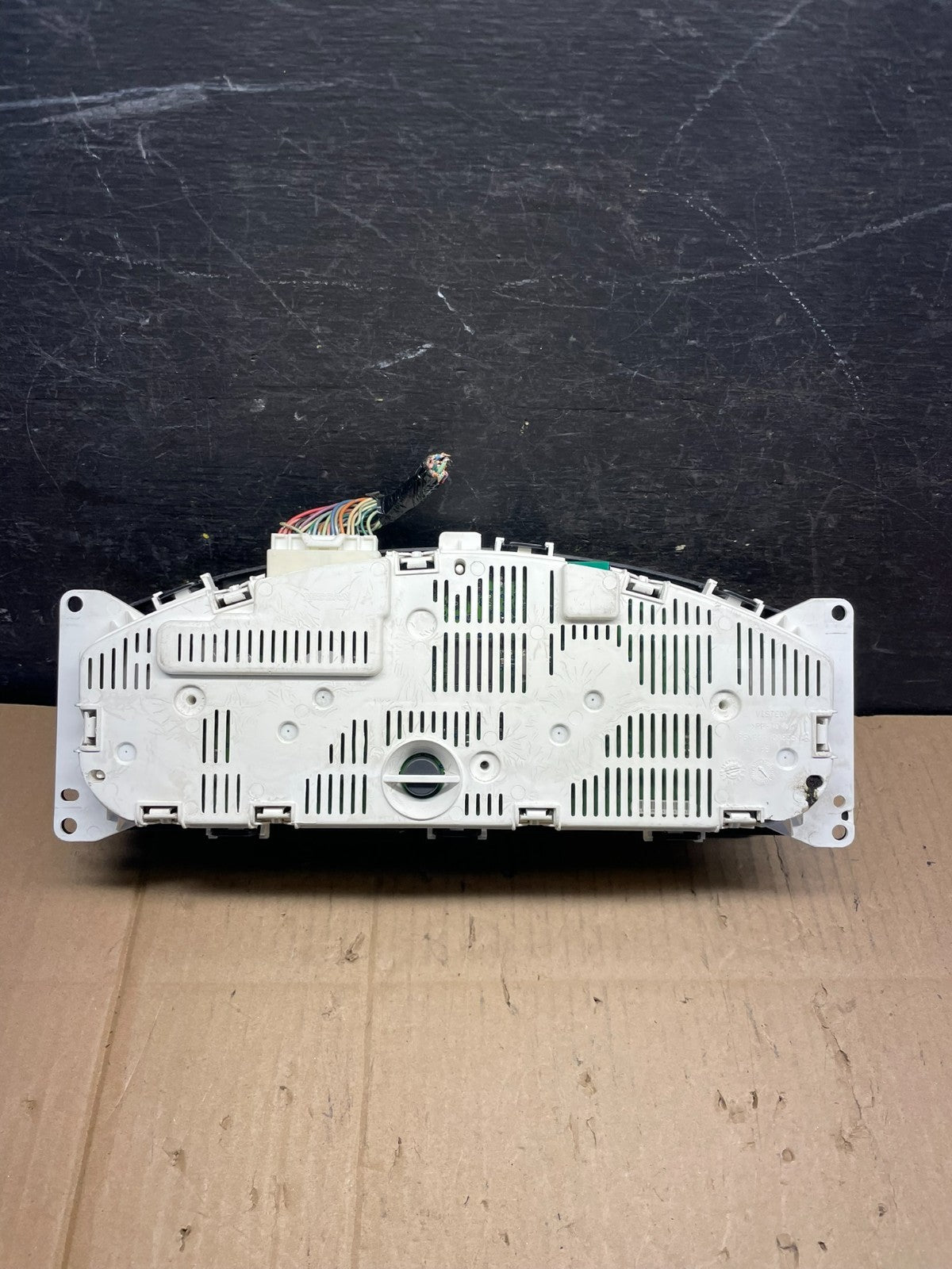 2010 2011 2012 Nissan Pathfinder Speedometer Cluster Gauge OEM s2308 DG4