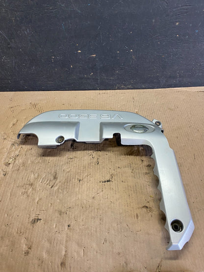 2001 to 2004 Nissan Pathfinder Engine Cover Ornament L9356 DG1