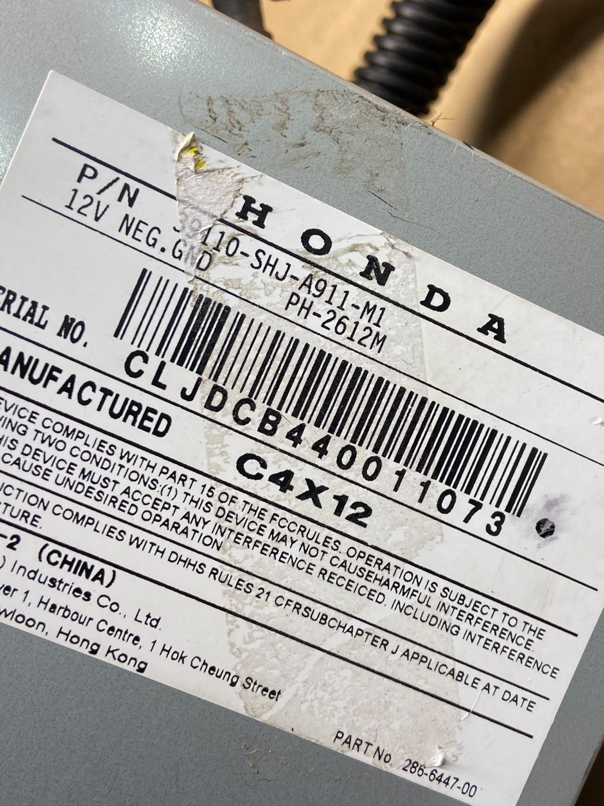 2005-2006 Honda Odyssey Information Display Screen 39810-SHJ-A010-M1 AE4572 DG6