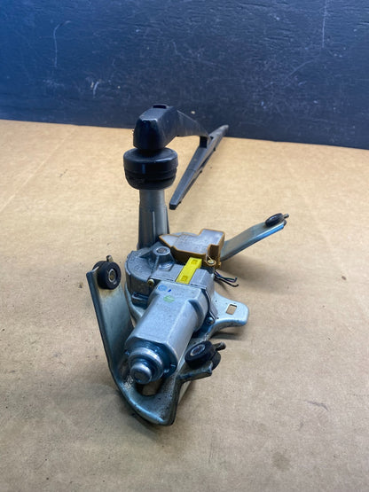 2007 to 2012 Acura RDX Rear Wiper Motor AD74654