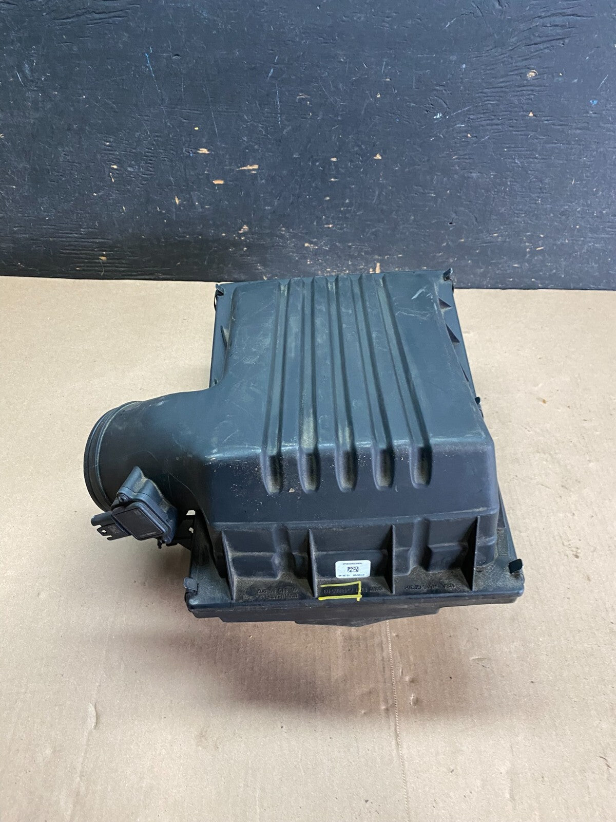 2007 to 2010 BMW X5 Air Intake Cleaner Filter Housing Box N5419 DG0