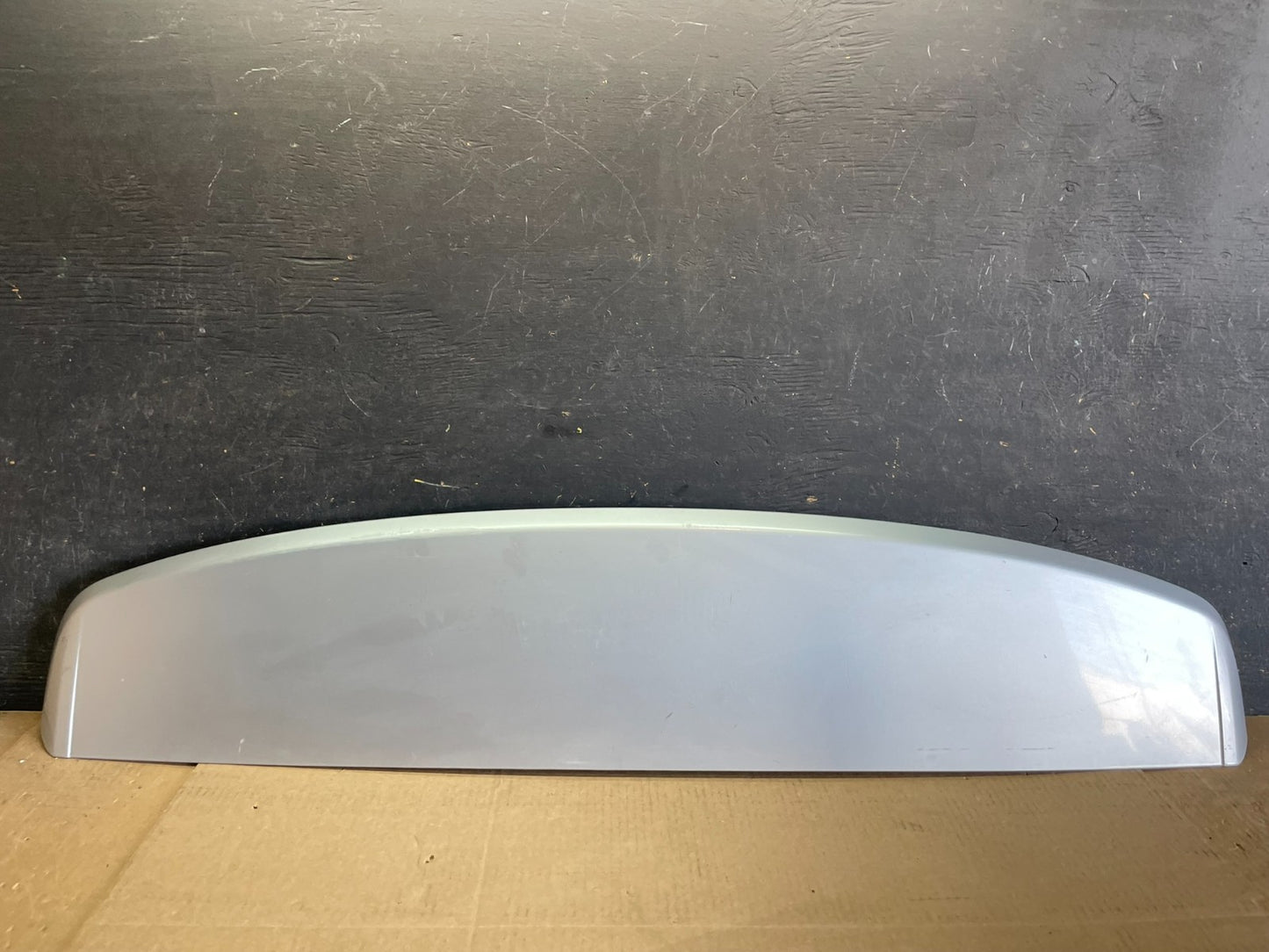 2009 to 2014 Volkswagen Routan Rear Spoiler OEM aa8958 DG0