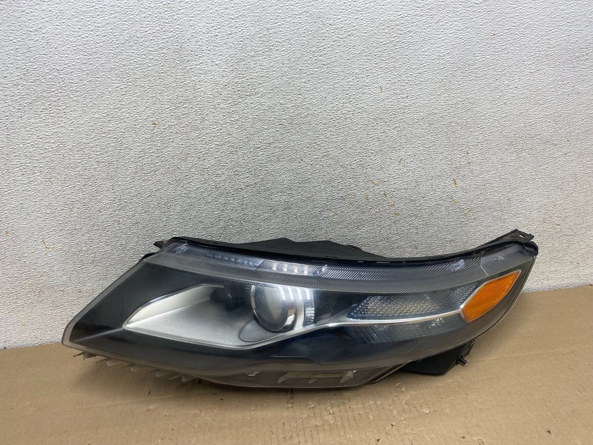 2011 to 2017 Chevrolet Volt Left Driver LH Side Halogen Headlight AI2170 DW0