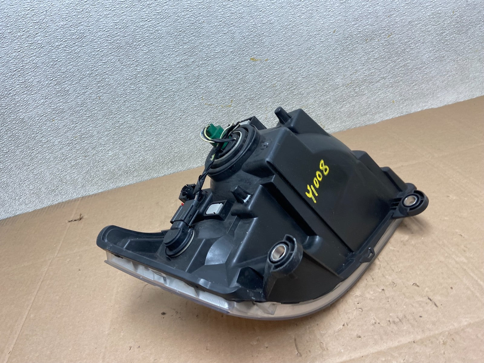 2008 to 2010 Dodge Caravan Left Driver Lh Halogen Headlight Y1008 DW7