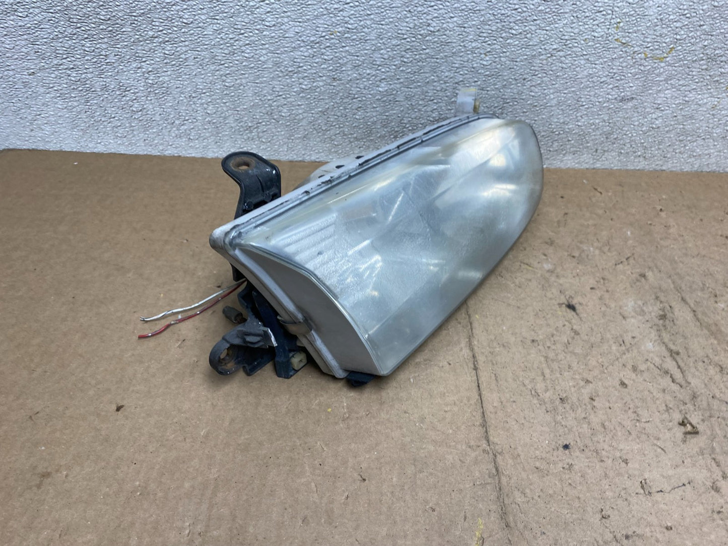 2000 to 2001 Toyota Camry Sedan Right Headlight Clear Lens Oem W9280 DW2