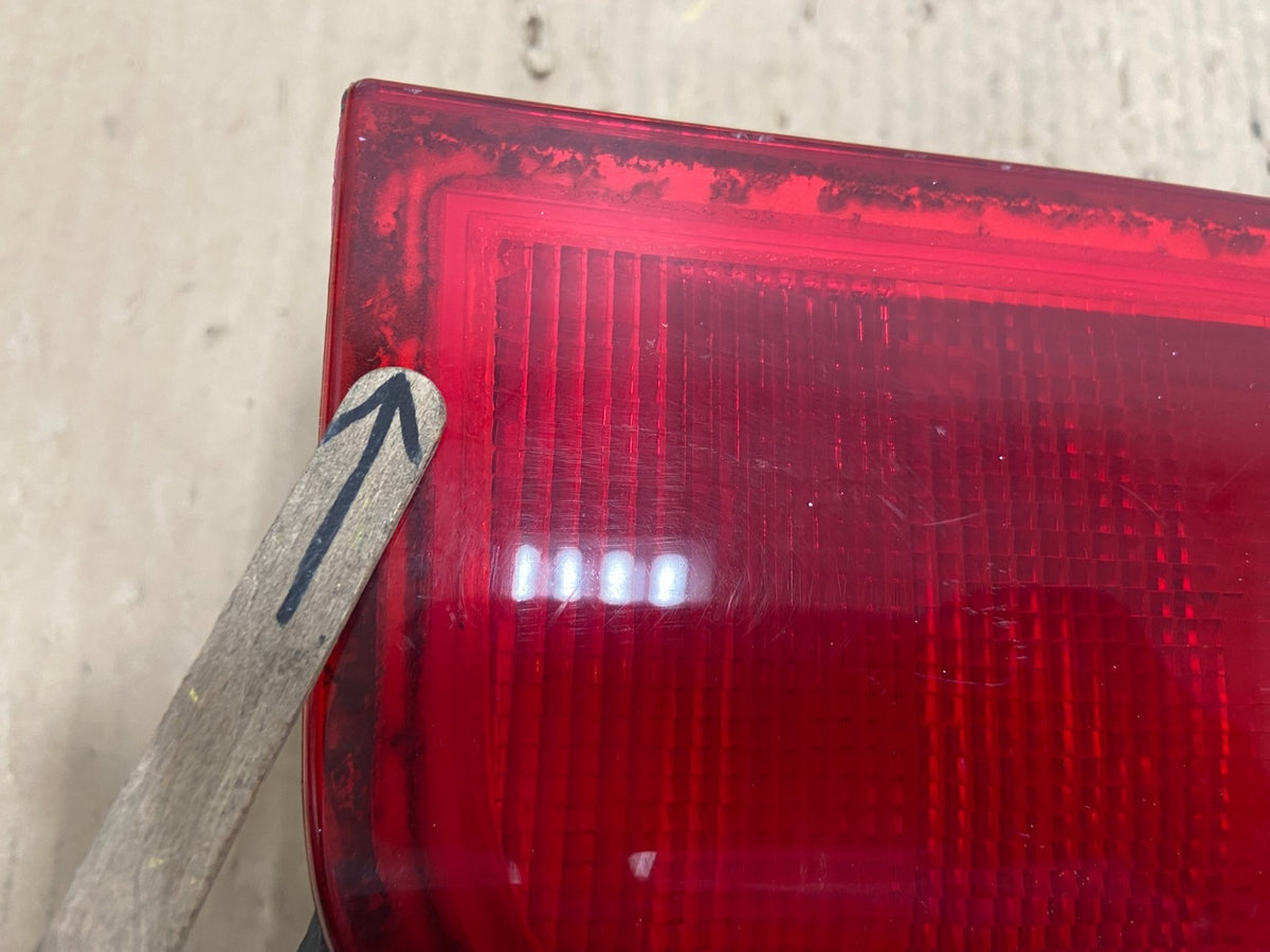 2002-2006 Mercedes Dodge Sprinter Left Driver Lh Tail Light ah2965 DG4