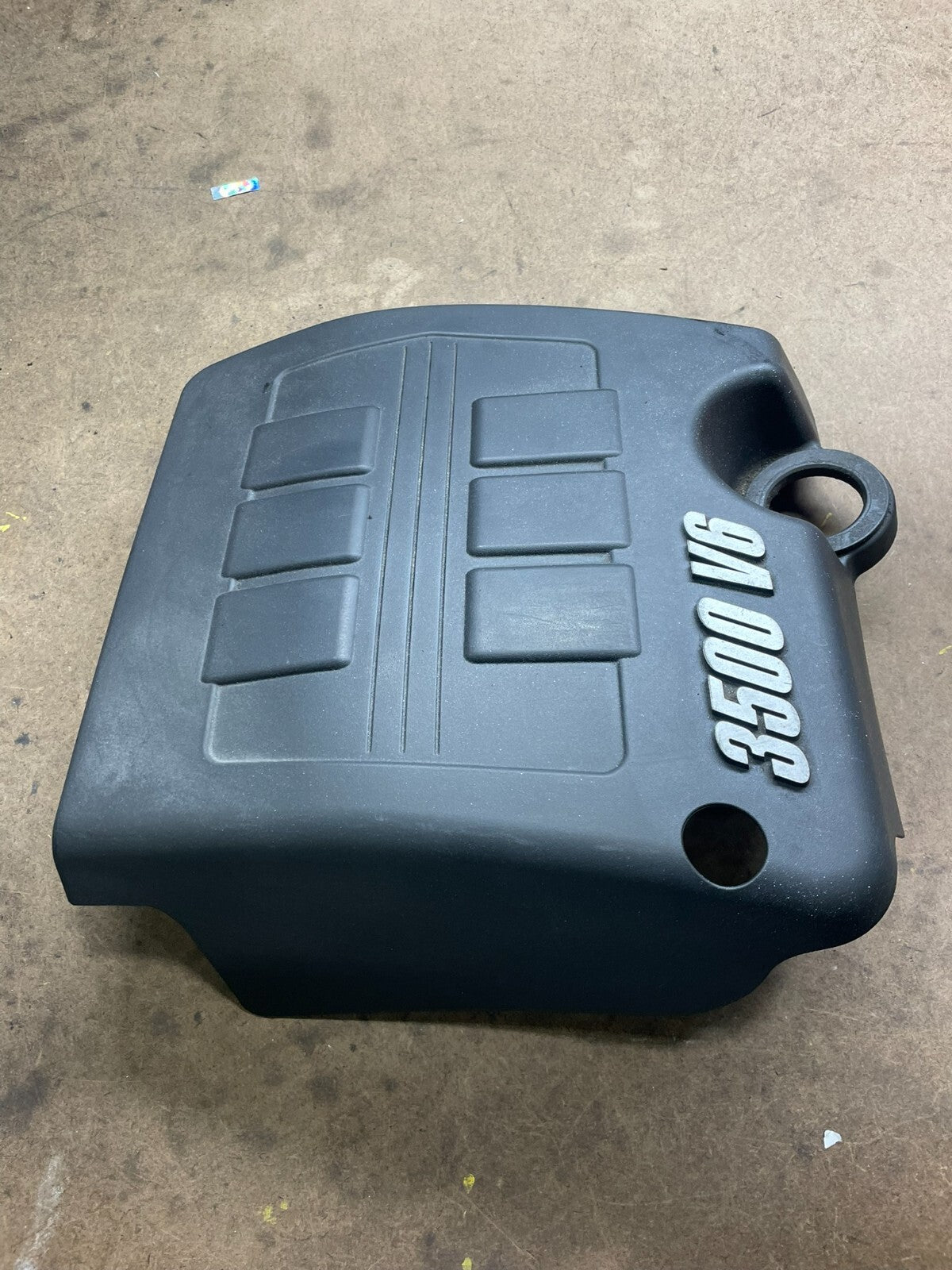 2005 to 2006 Chevrolet Malibu 3.5L Engine Cover Plastic Motor Shield M5305 DG3