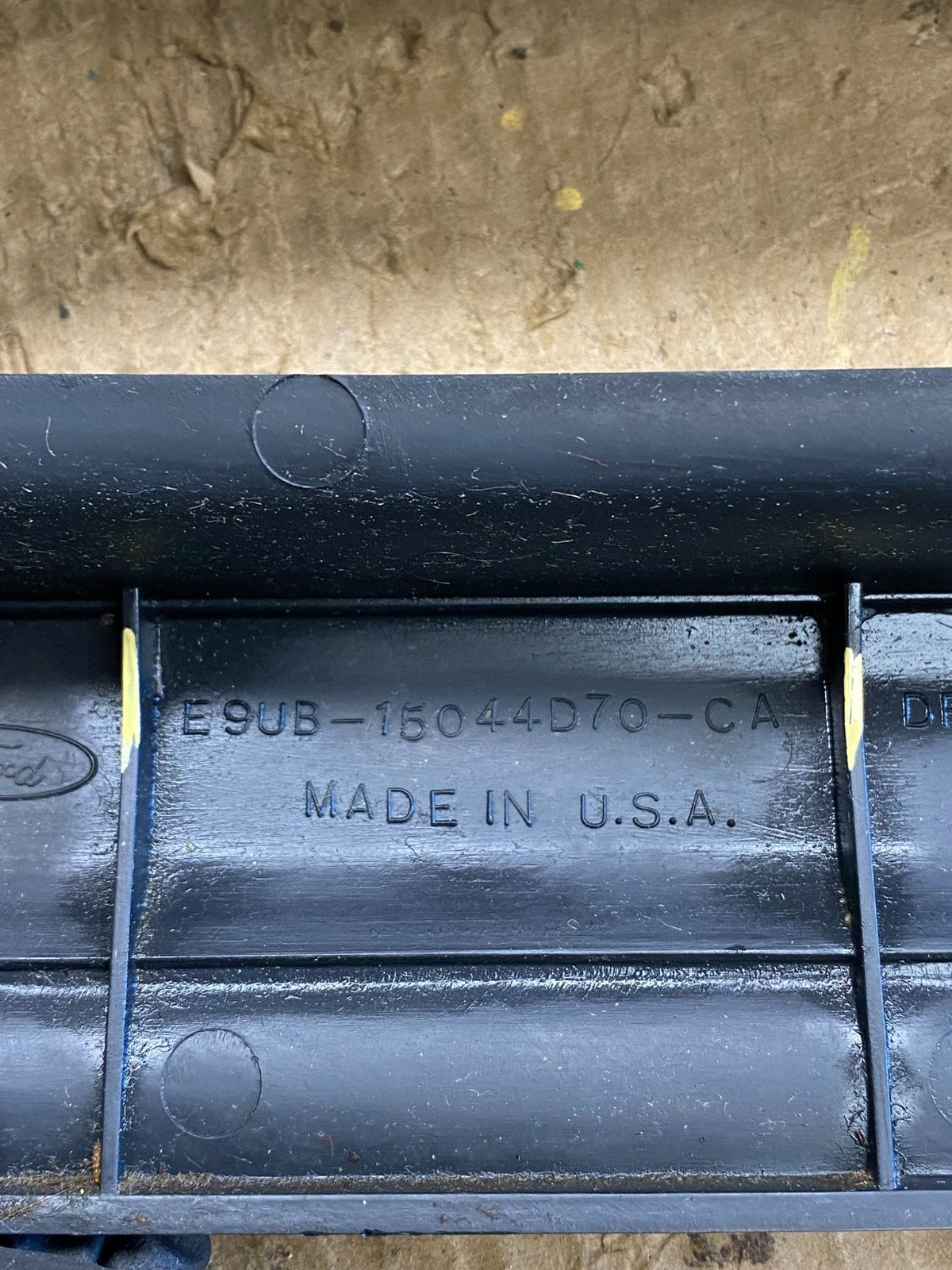 1980 to 1991 Ford Econoline Air Vent Van Dash Ac Heater Bezel Z9965 DG5