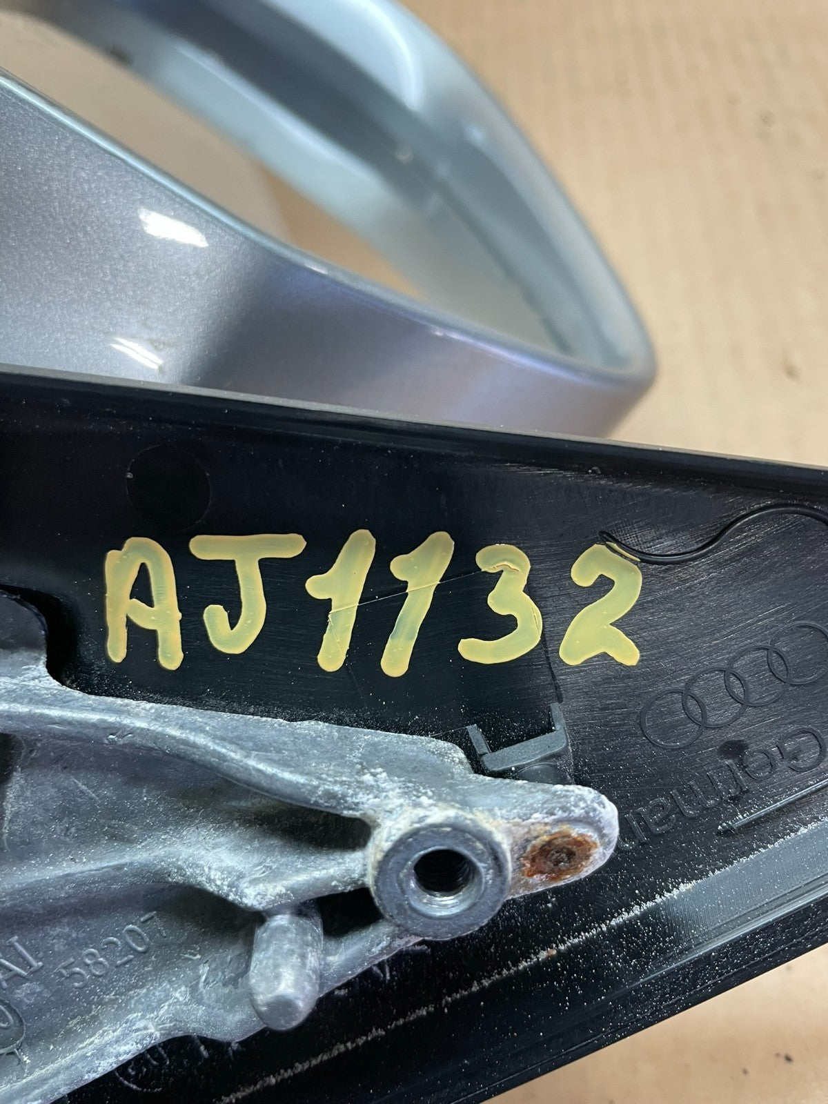 2009 to 2014 Audi A4 Left Driver LH Side View Door Turn Signal Mirror AJ1132 DG10
