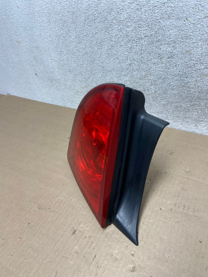 2008 2012 Chevrolet Malibu Left Driver Lh Side Tail Light AH1418 LK1