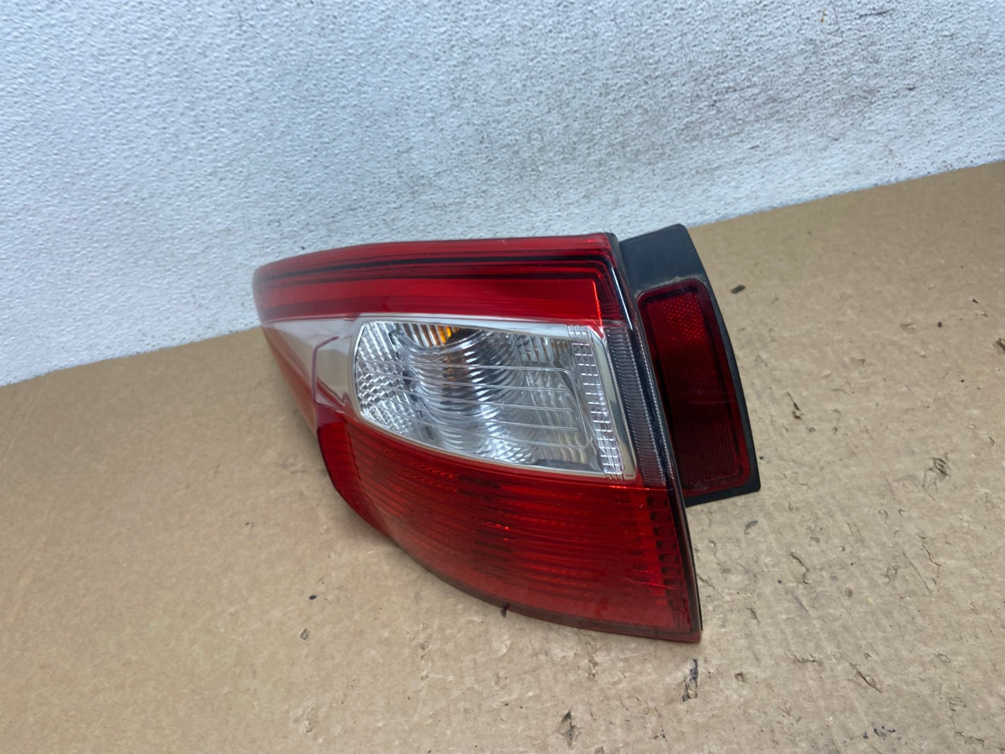2013 to 2016 Ford C-Max Left Driver Side Tail light AF8010 LK1