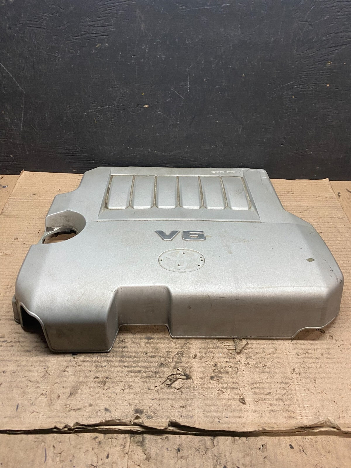 2008 to 2010 Toyota Highlander rav4 Top Engine Cover Lid H4153 DG10