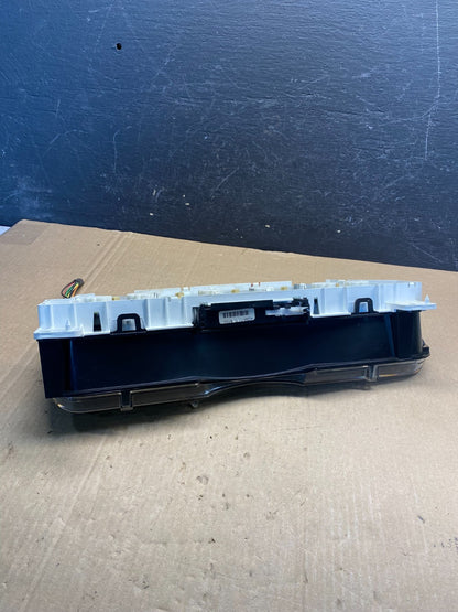 2004 to 2008 Ford E150 E250 Gauge Speedometer Cluster AE75794