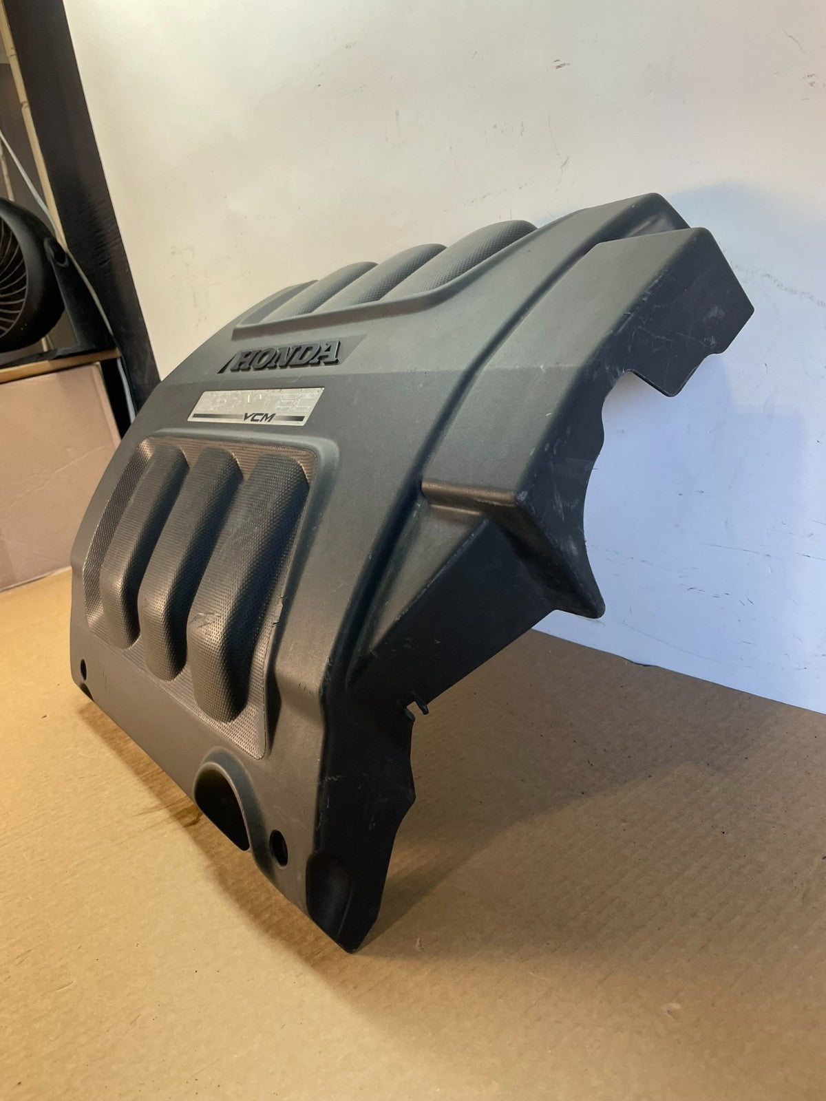 2005 to 2007 Honda Odyssey Black Engine Cover AG7562 DG1