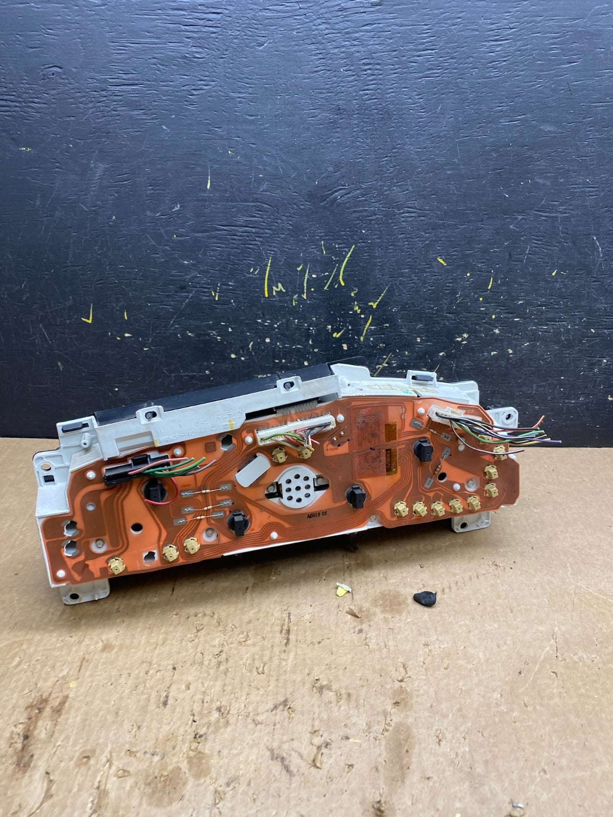 2001 - 2002 Ford Econoline E250 E350 Van Speedometer Instrument Cluster z4635 DG4