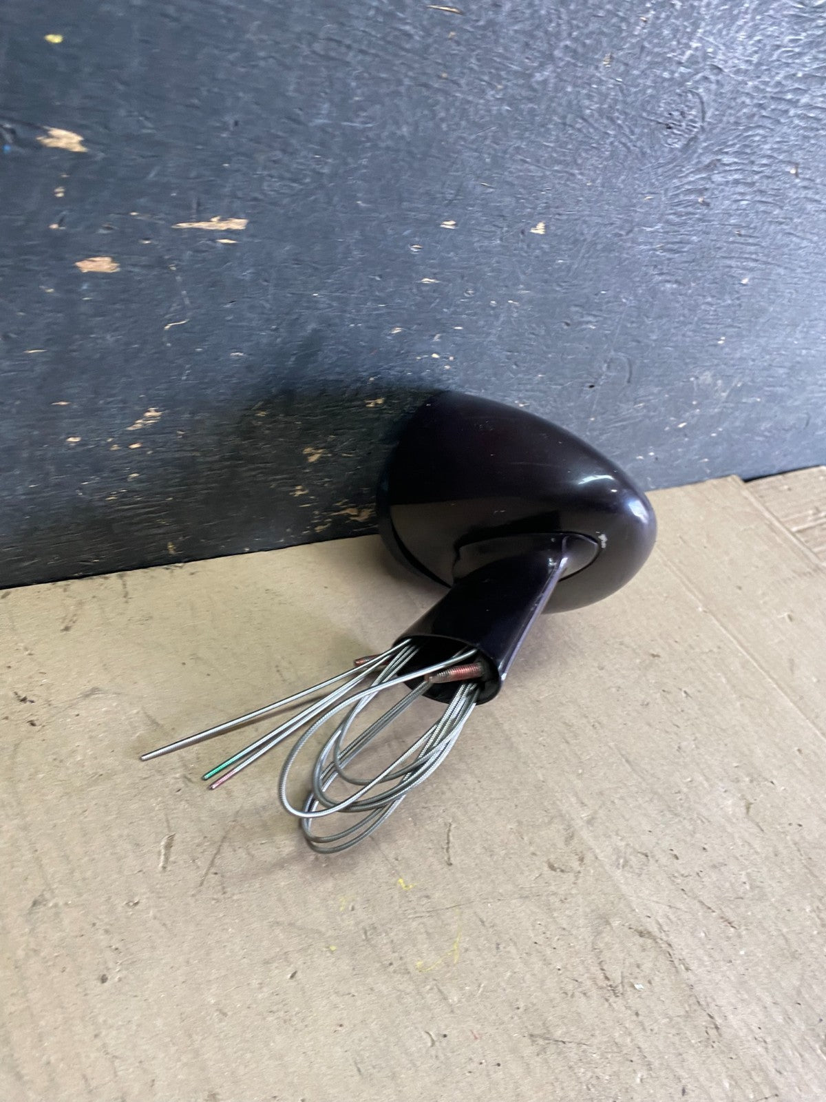 1982-1984 Oldsmobile Delta 88 Left Driver LH Side View Door Mirror Q5519 DG2