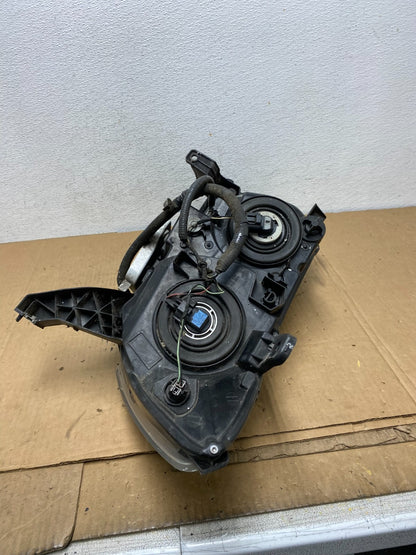 2013 to 2016 Nissan Pathfinder Right Passenger RH Side Headlight AD1072 DW6