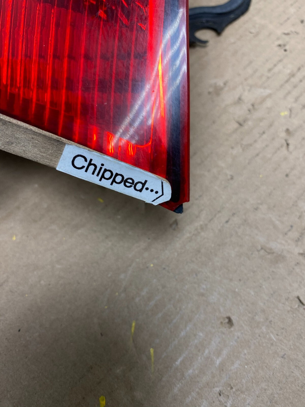 2002-2004 Infiniti i35 Inner Light Right Passenger Side Tail Light OEM L3259 DW3