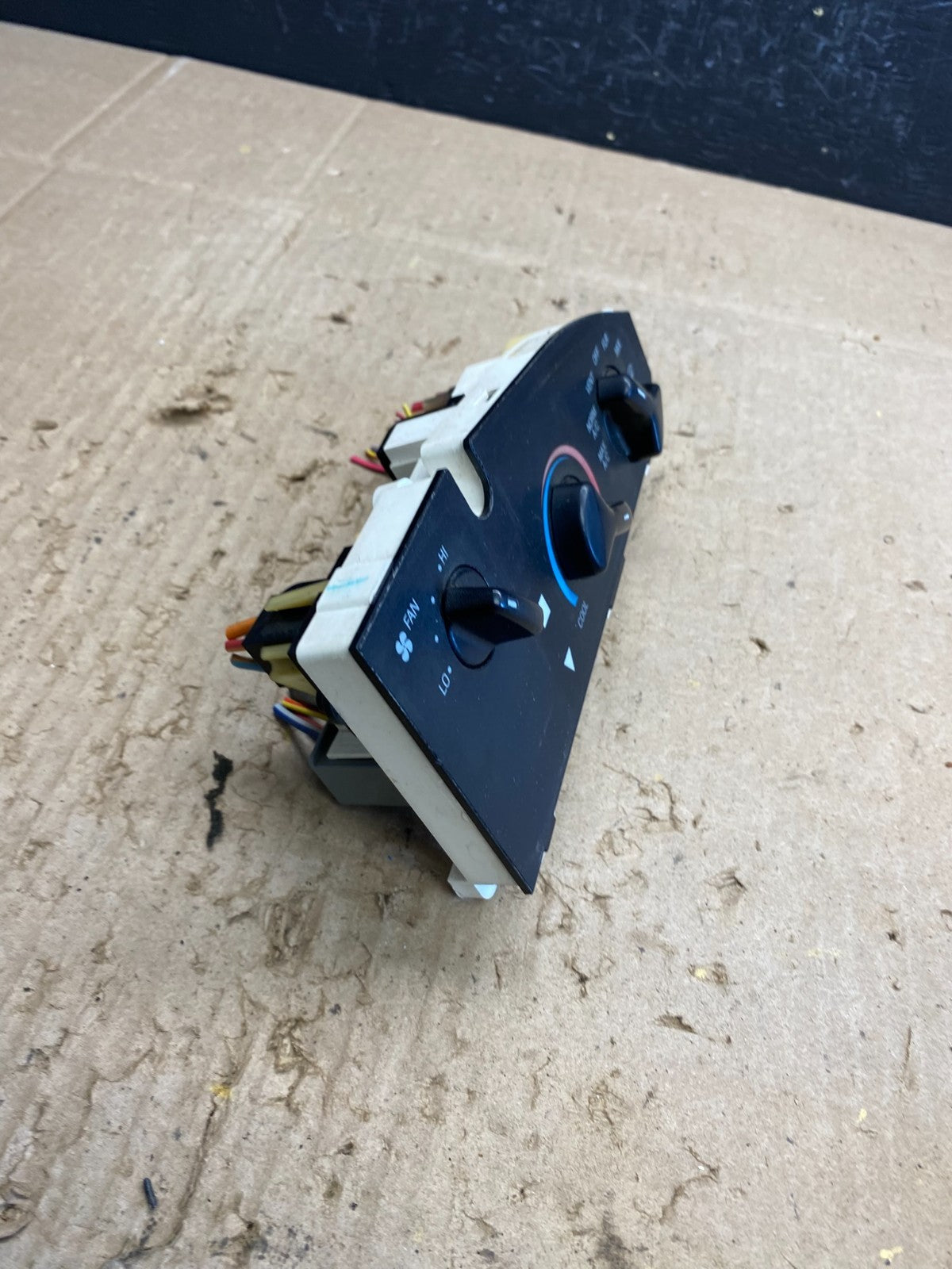 1997-2014 Ford Van Econoline E150 E250 Heater Climate Fan Control AC4787 DG1