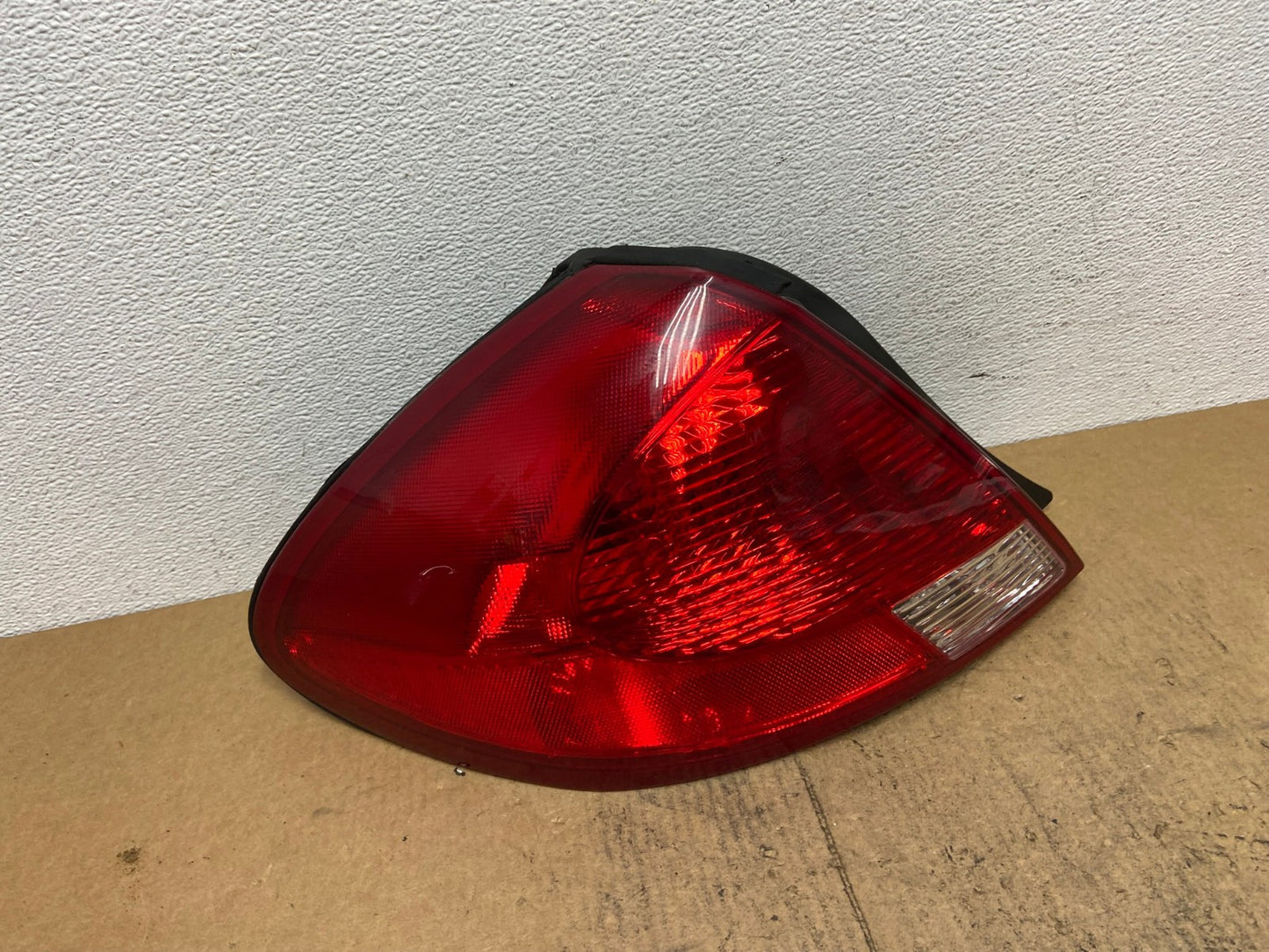 2000 2001 2002 2003 Ford Taurus Left Driver Lh Side Tail Light TYC AC3710 LK0