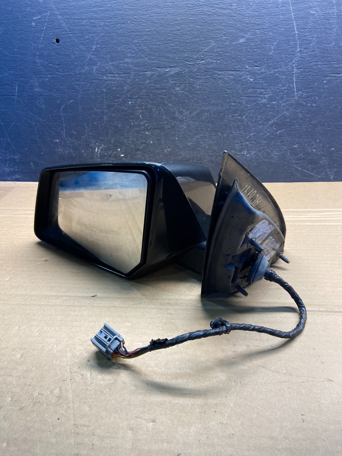 2007 to 2015 GMC Acadia Left Driver LH Power View Heated Mirror AE4707 DW11
