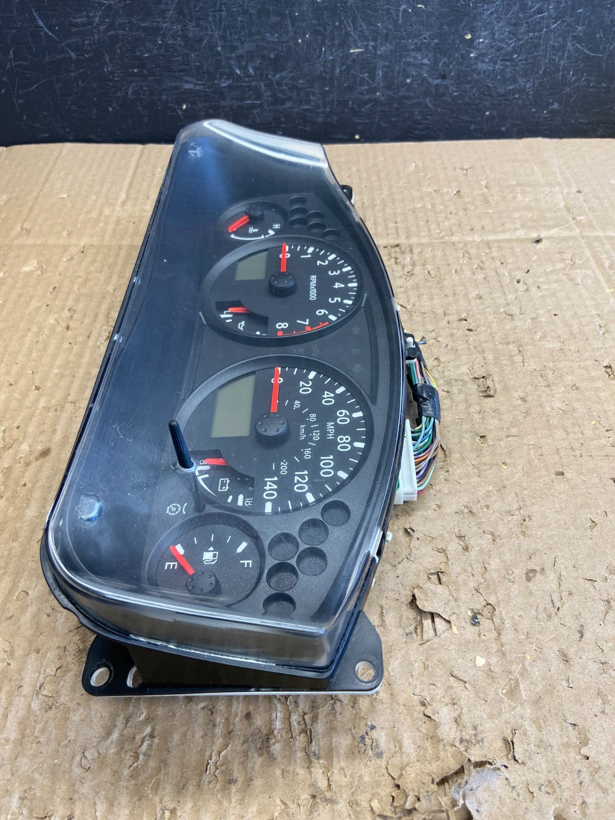 2005 Nissan Xterra Frontier Speedometer Cluster Gauge AD2026 DG2