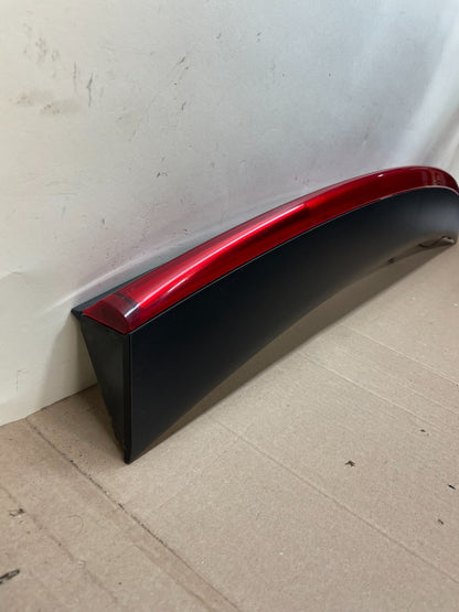 2010-2011 Honda Insight Rear Tailgate Spoiler 3rd Third Brake Light OE AI8671 DG2