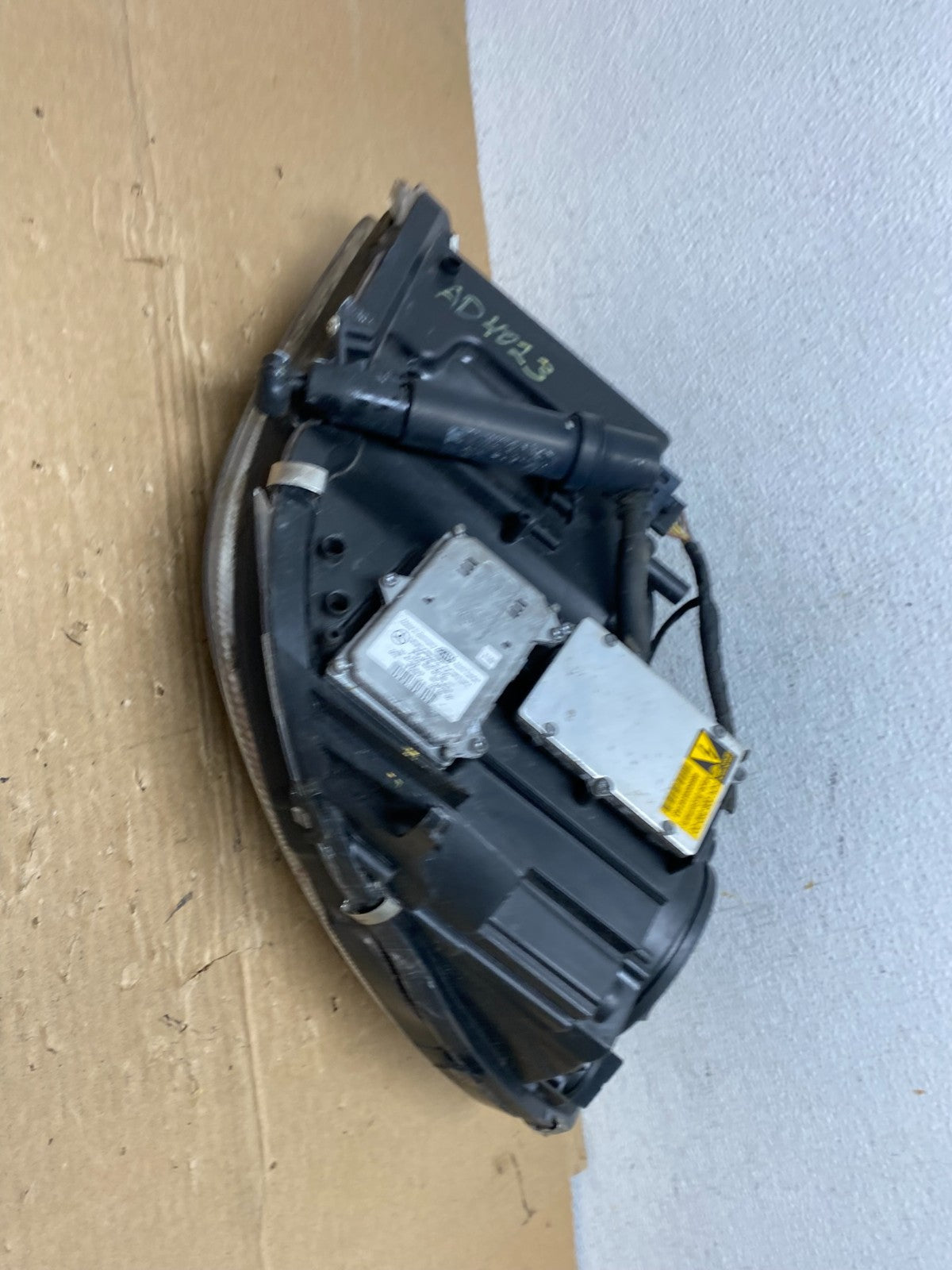 2006 - 2011 Mercedes W219 CLS500 Right Passenger Xenon Headlight AD4023 DW9