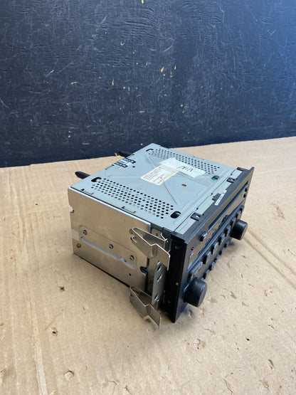2003 to 2005 Buick Lesabre AM/FM Stereo Cassette Radio AE1702 DG2
