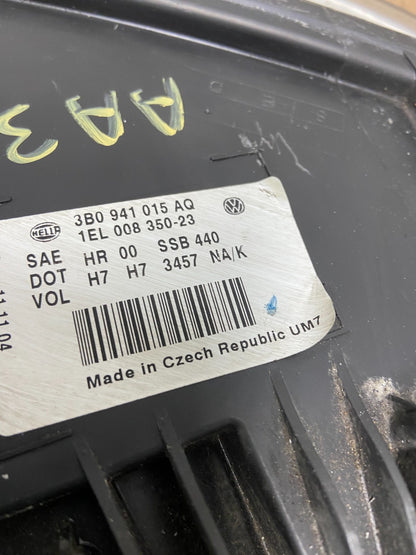 2001-2005 Volkswagen Passat Left Driver LH Halogen Headlight Oem AA3878 DW10