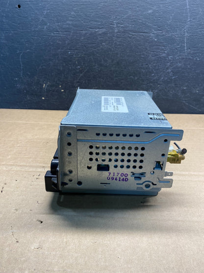 2013 - 2014 Dodge Journey Radio Info Media CD Player Unit AE8140 DG1