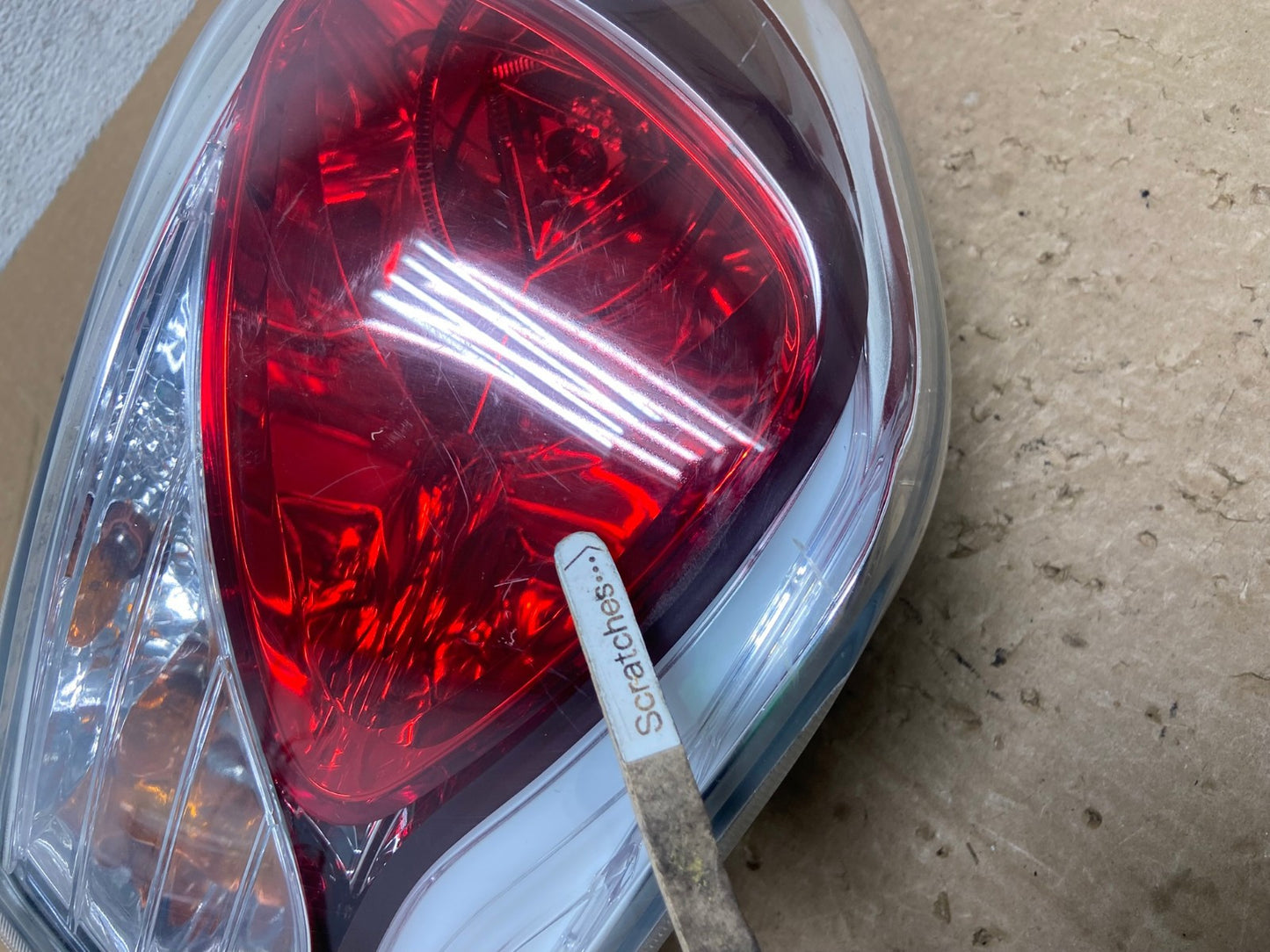 2011 - 2015 Hyundai Sonata Hybrid Right Passenger RH Tail Light AG1351 LK3