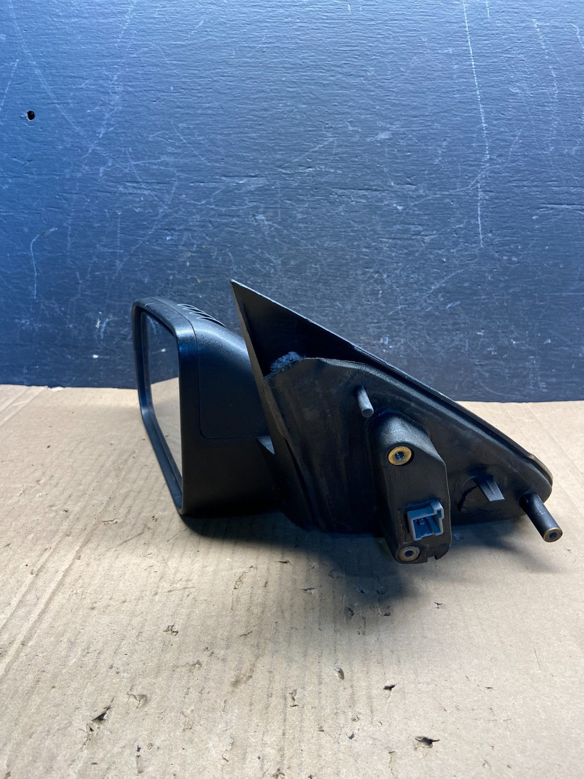 2008 to 2011 Ford Focus Left Driver View Door Mirror AE2365 DW9