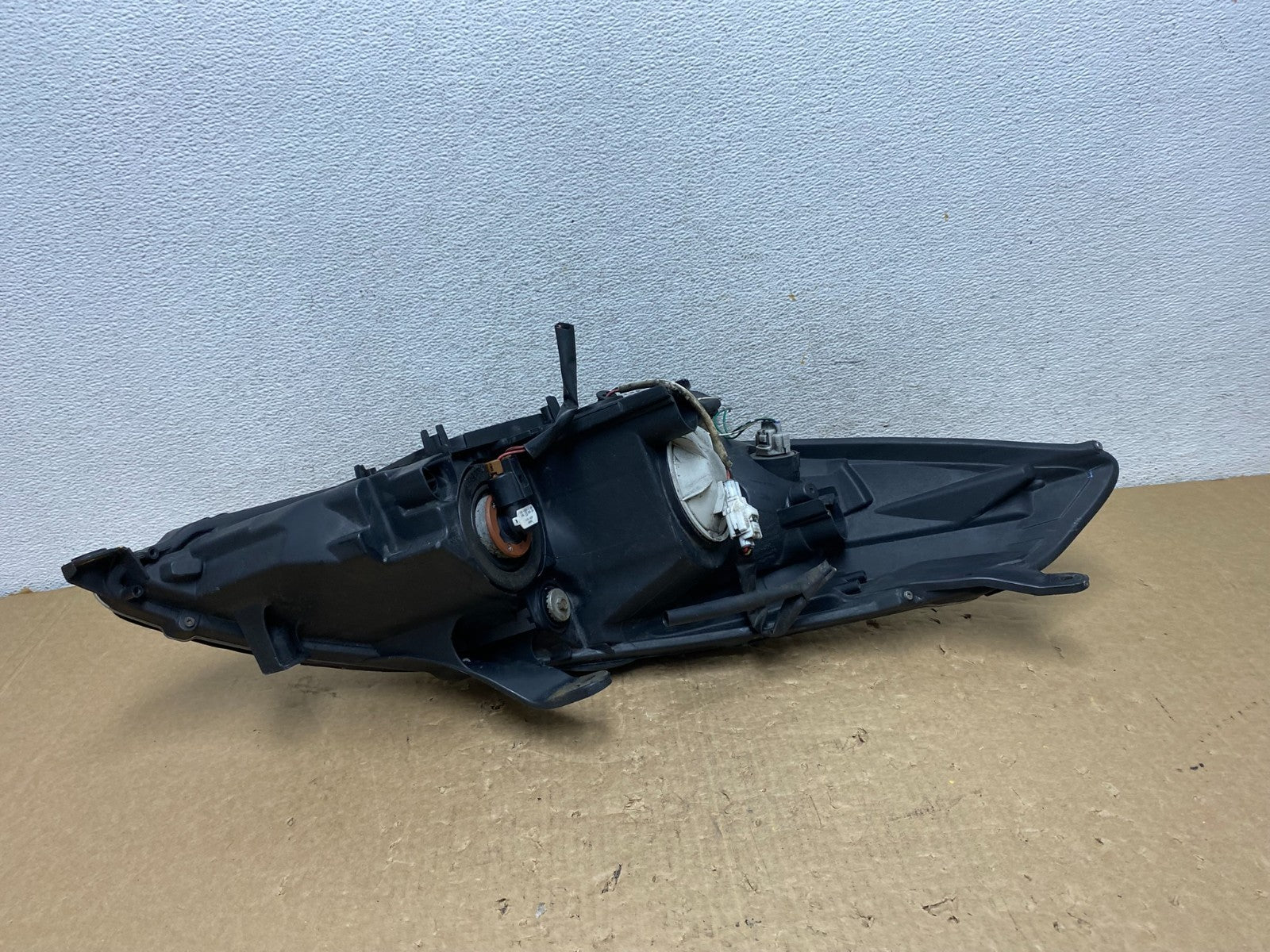 2007 - 2008 Toyota Solara Left Driver LH Halogen Headlight AF7931 DW6