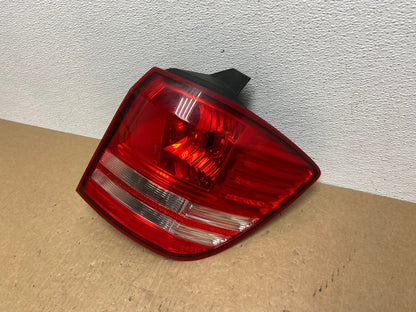 2009 - 2011 Dodge Journey Right Passenger Side Tail Light Oem AC1330 LK1