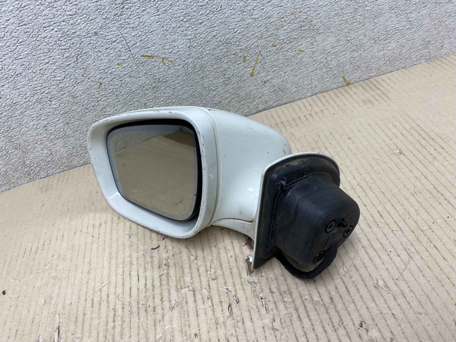2007-2009 Mercedes E-Class  Left Driver Lh Side Door Mirror Turn Signal O2834 DG9