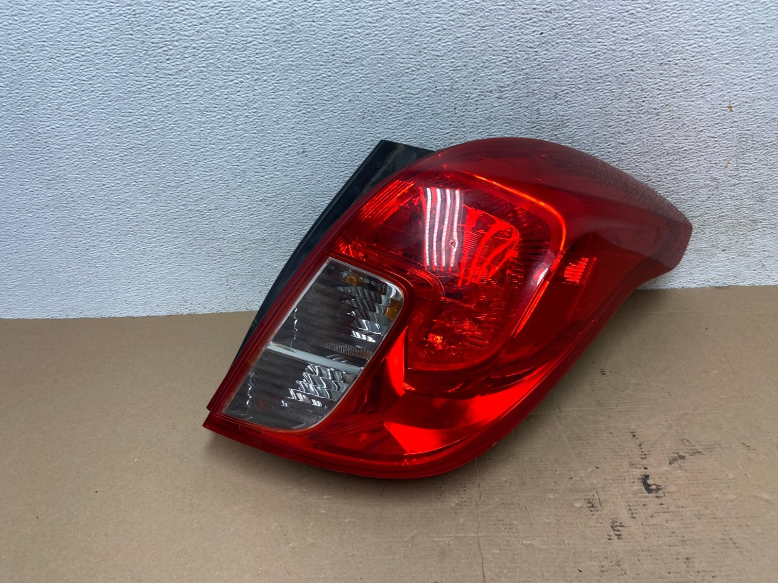 2013 to 2016 Buick Encore Right Passenger RH Side Tail Light AF4443 LK0