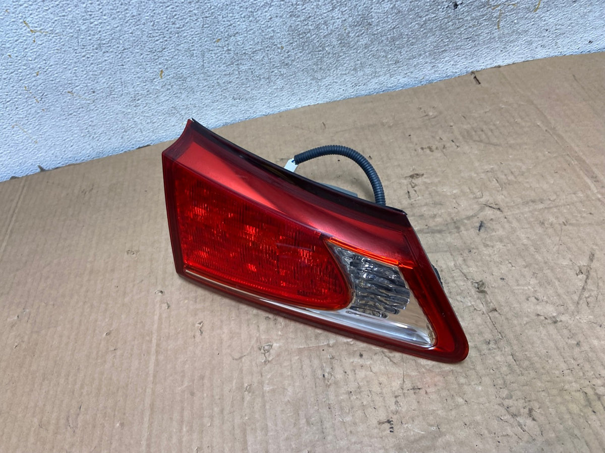 2009 - 2010 Lexus Is250 Is350 Left LH Inner Tail Light AI7946 LK1