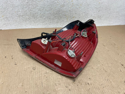 2001-2003 Sedan Hyundai Elantra Left Driver Lh Side Tail Light AH5989 LK5