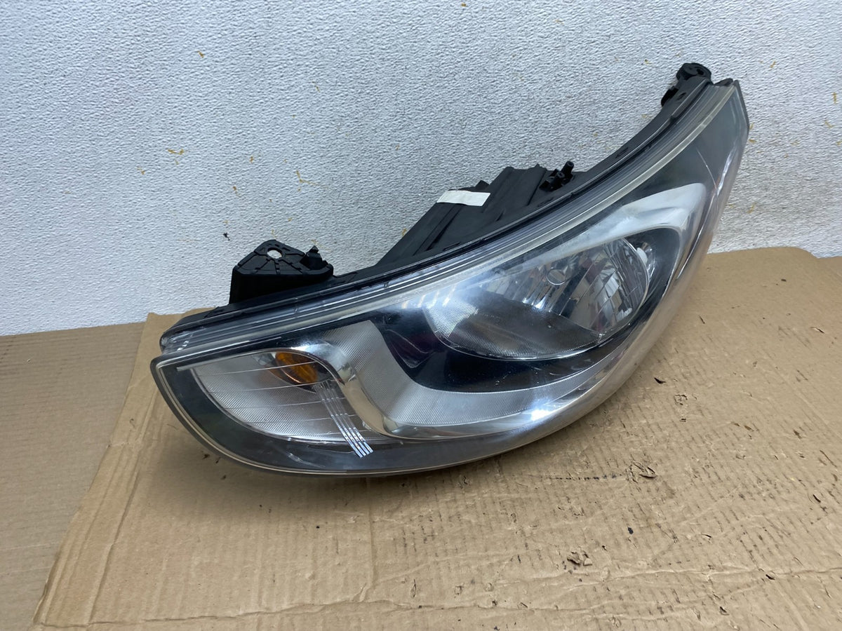 2013 to 2017 Hyundai Accent Left Driver LH Side Headlight AI1310 DW2