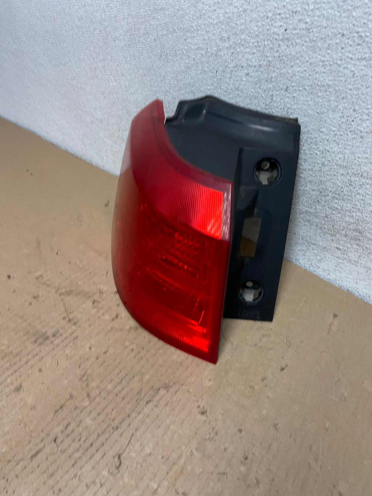 2010 to 2017 GMC Terrain Halogen Tail Light Left Driver Lh Side AF3174 LK1