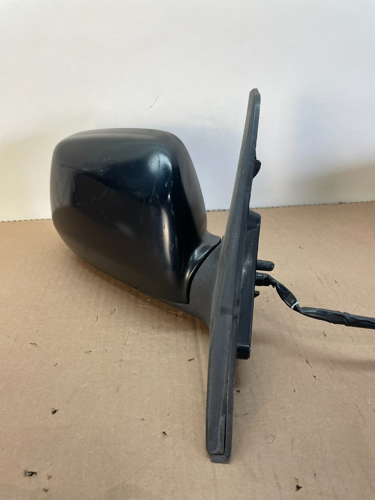 2004 to 2005 Toyota RAV4 Right Passenger RH Side View Door Mirror AH8607 PS1